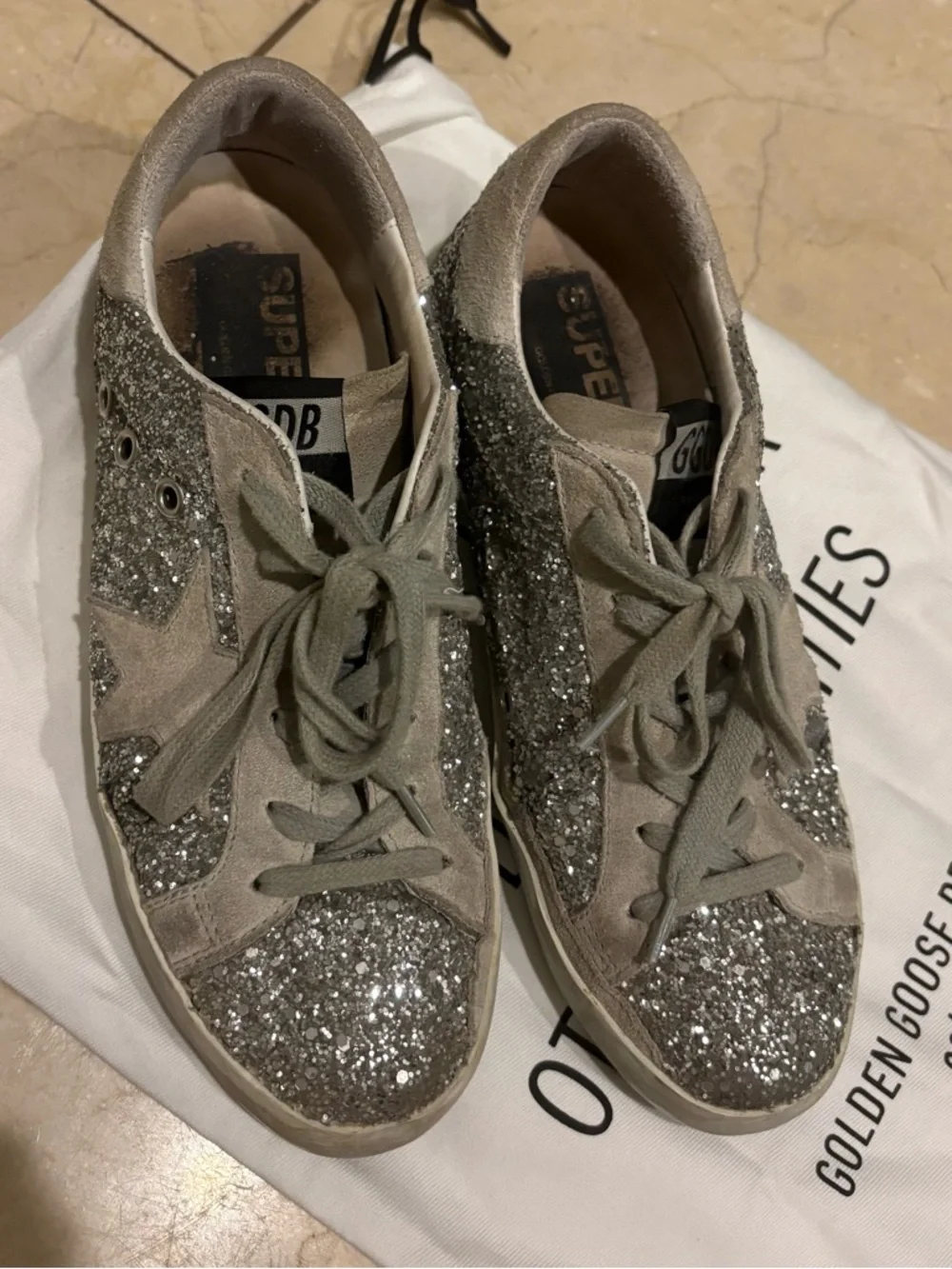 Golden Goose Silver Glitter Low-Top Sneakers with Beige Suede - Picture 2 of 5